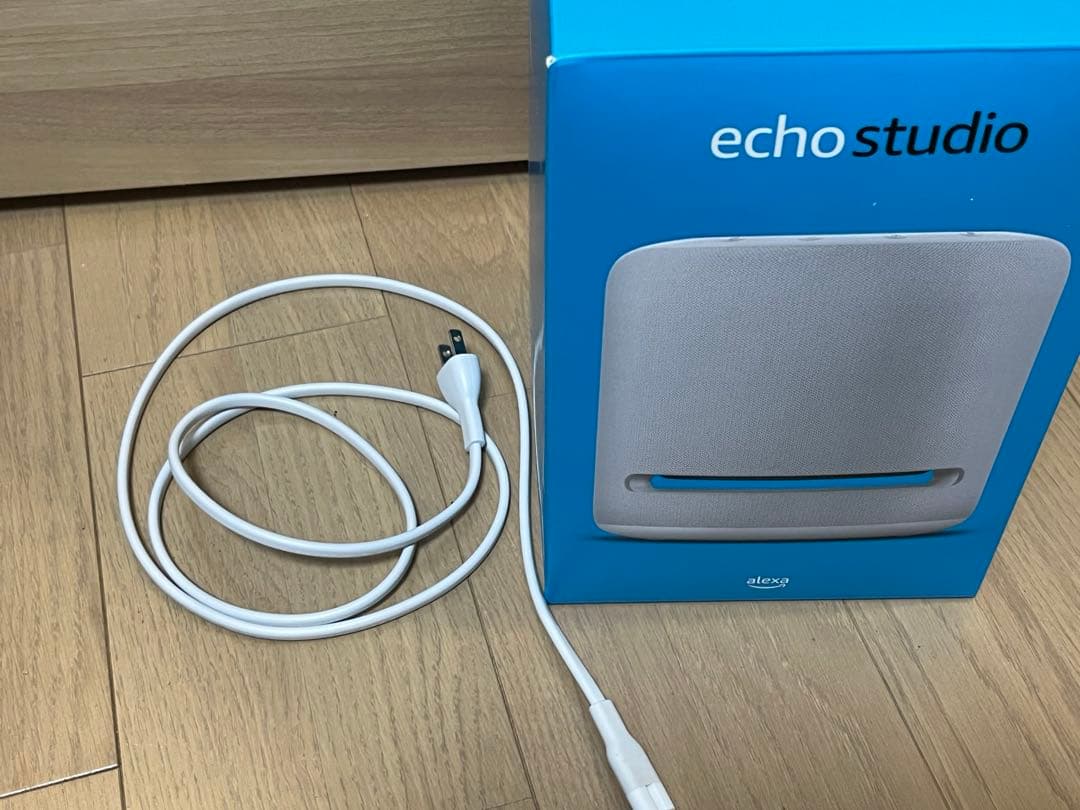 Echo Studio グレーシャーホワイト　エコースタジオ