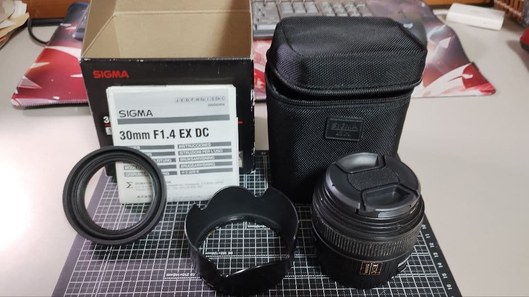 SIGMA 30mm F1.4 EX DC レンズ　Canon用
