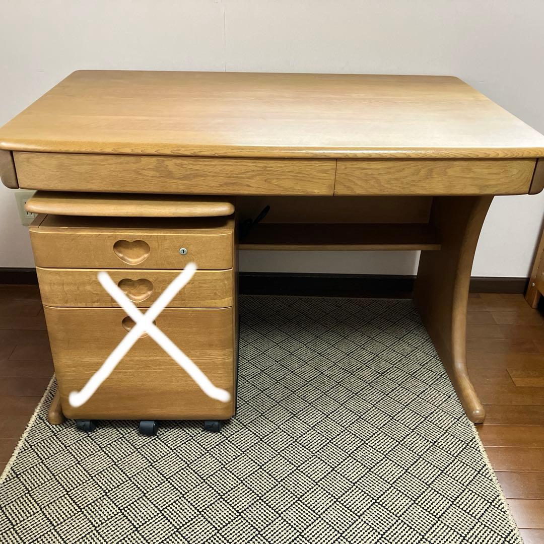 ★なりこ★カリモク学習机　　机のみ