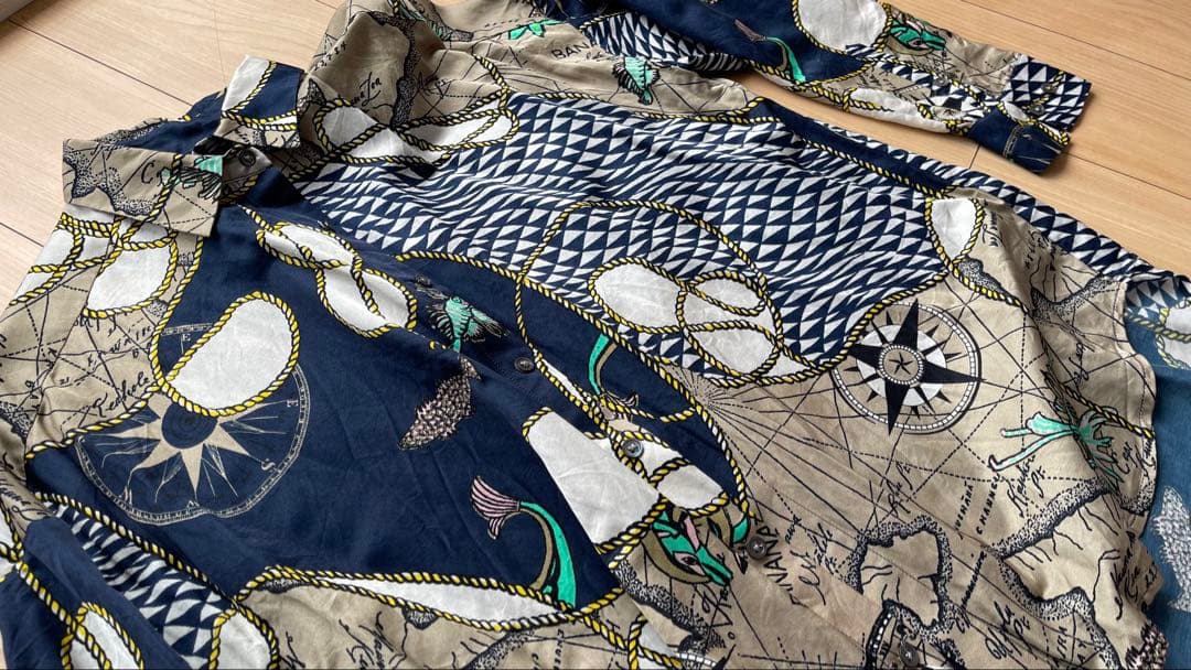 BANANATIME 長袖シャツ Sサイズ マルチカラー