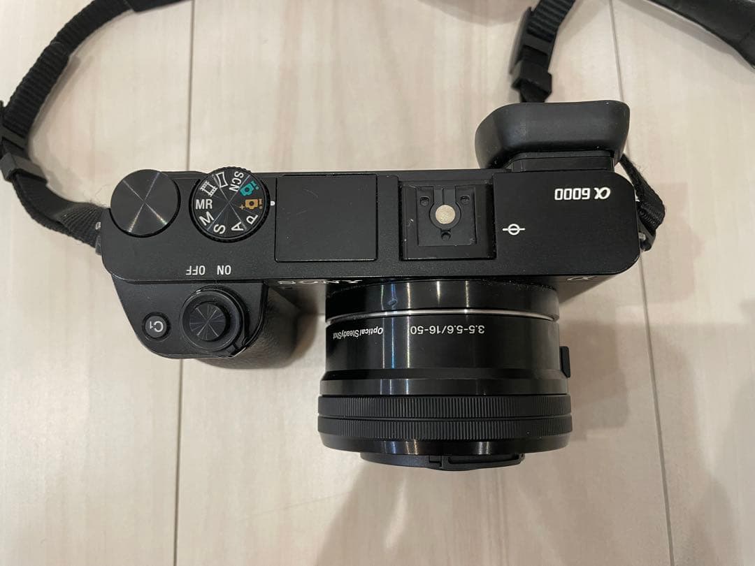 SONY α6000 ミラーレスカメラ ダブルズームレンズ
