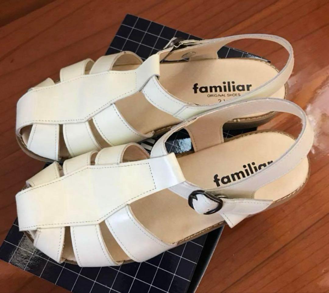 新品未使用　familiar ホワイト サンダル 20.0