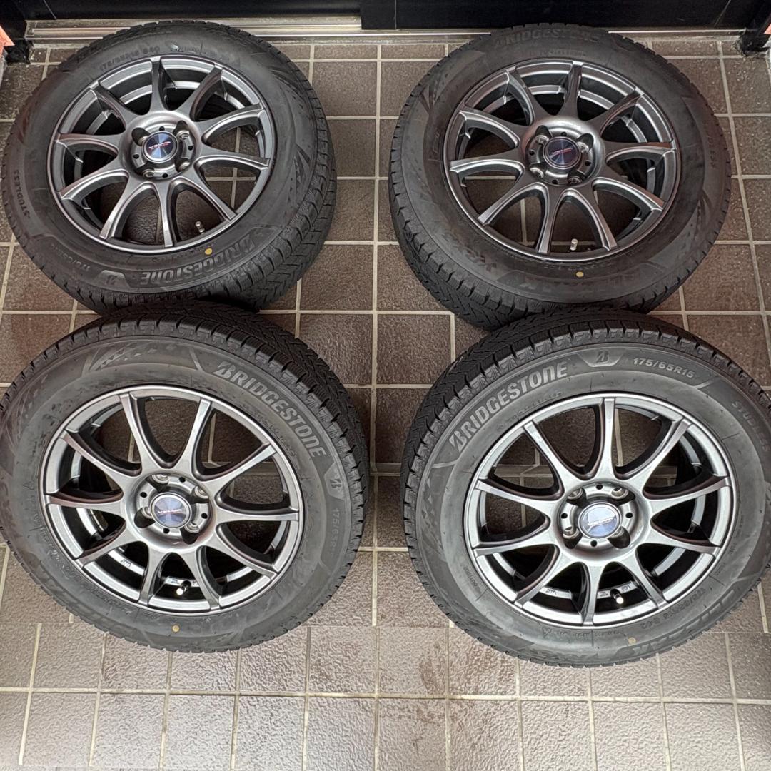 【年末年始セール】スタッドレス　vrx3　タイヤ・ホイール４本セット