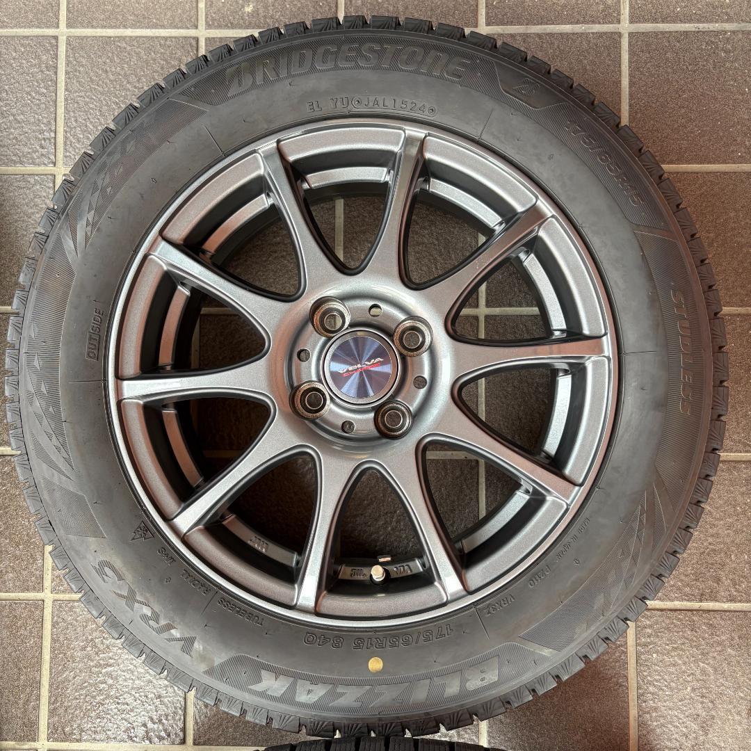 【年末年始セール】スタッドレス　vrx3　タイヤ・ホイール４本セット