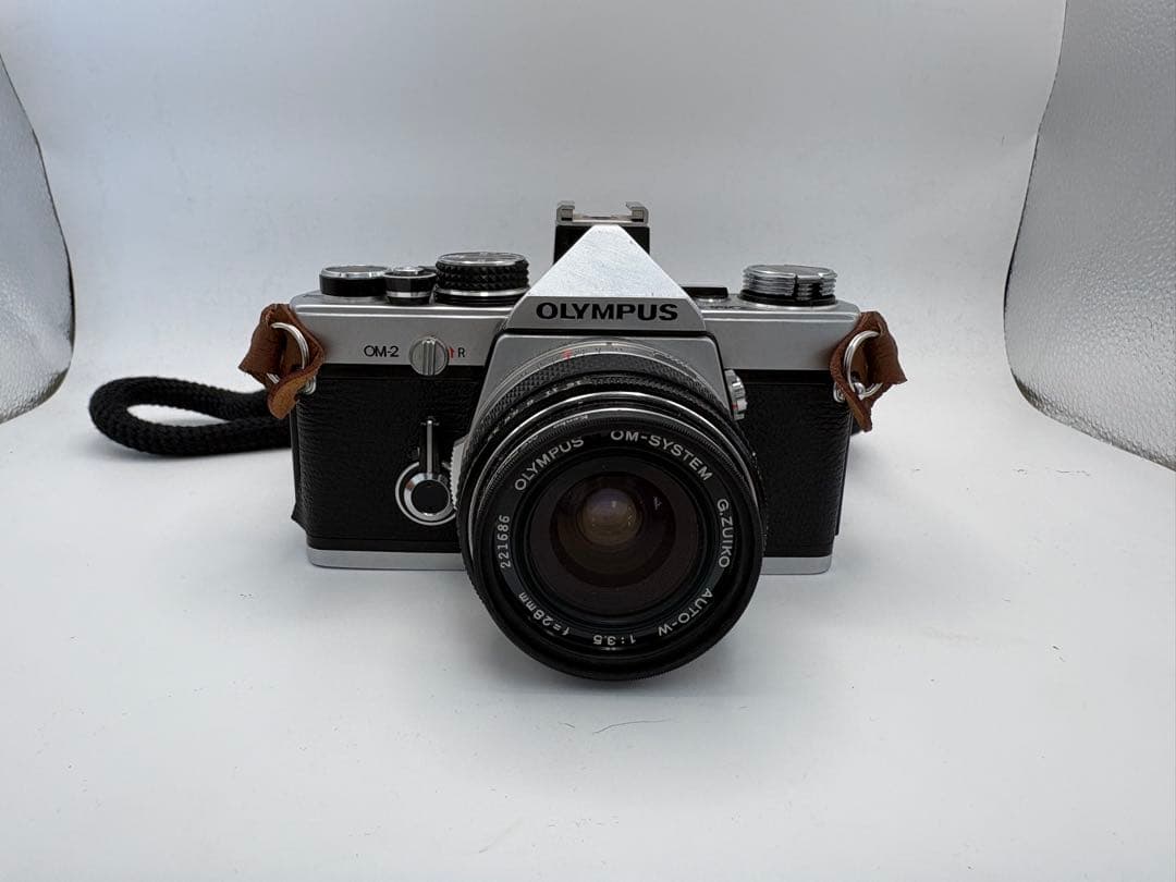 フィルムカメラ OLYMPUS OM-2/ G.ZUIKO AUTO-W 28mm F3.5