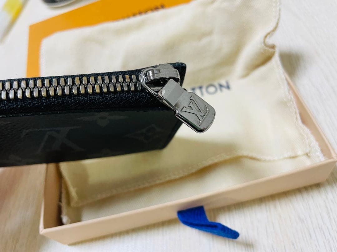ルイヴィトン モノグラム ケース