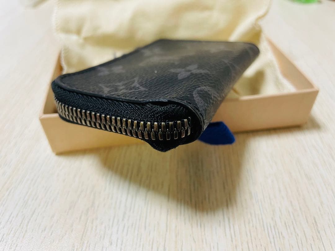 ルイヴィトン モノグラム ケース