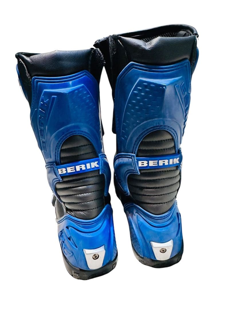 おまけあり！人気！美品！BERIK バイクブーツ 44 27.5㎝ 手袋