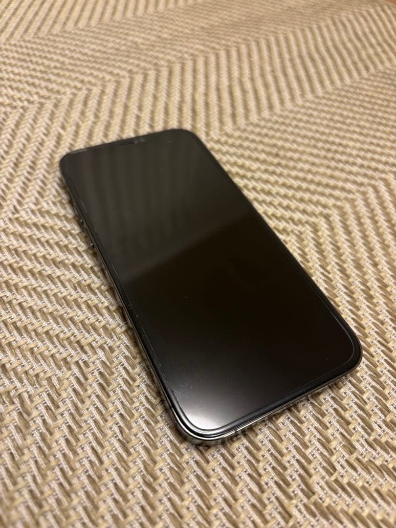 Apple iPhone 12 Pro グラファイト　256GB