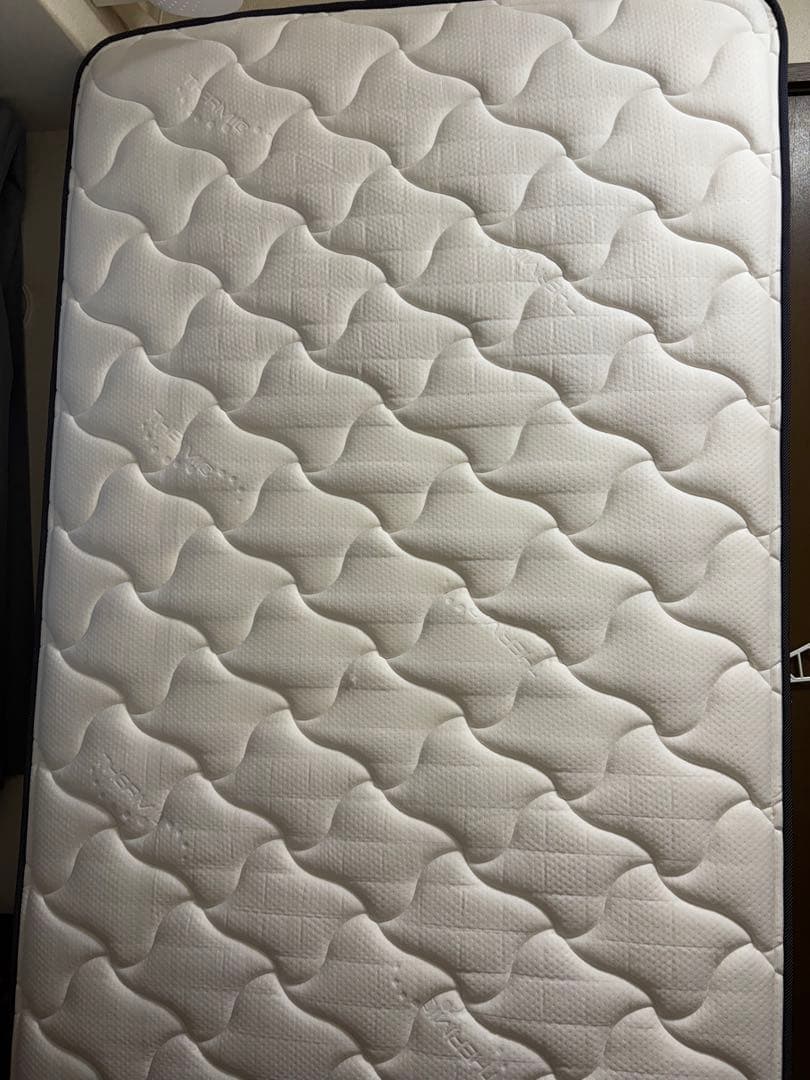 Sealy シーリー マットレス セミダブル