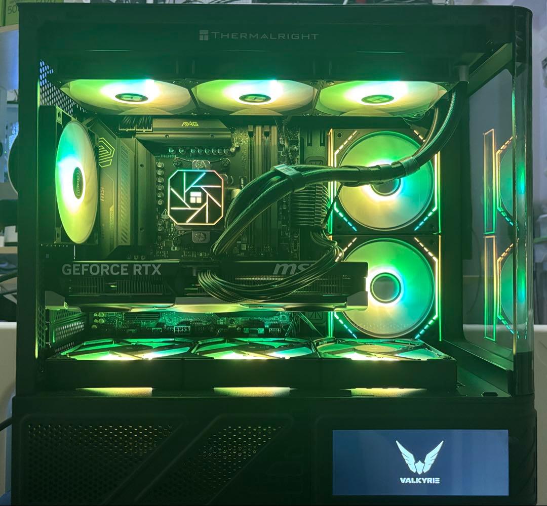 Ryzen7-9800X3D、RTX5070ti搭載、自作デスクトップPC