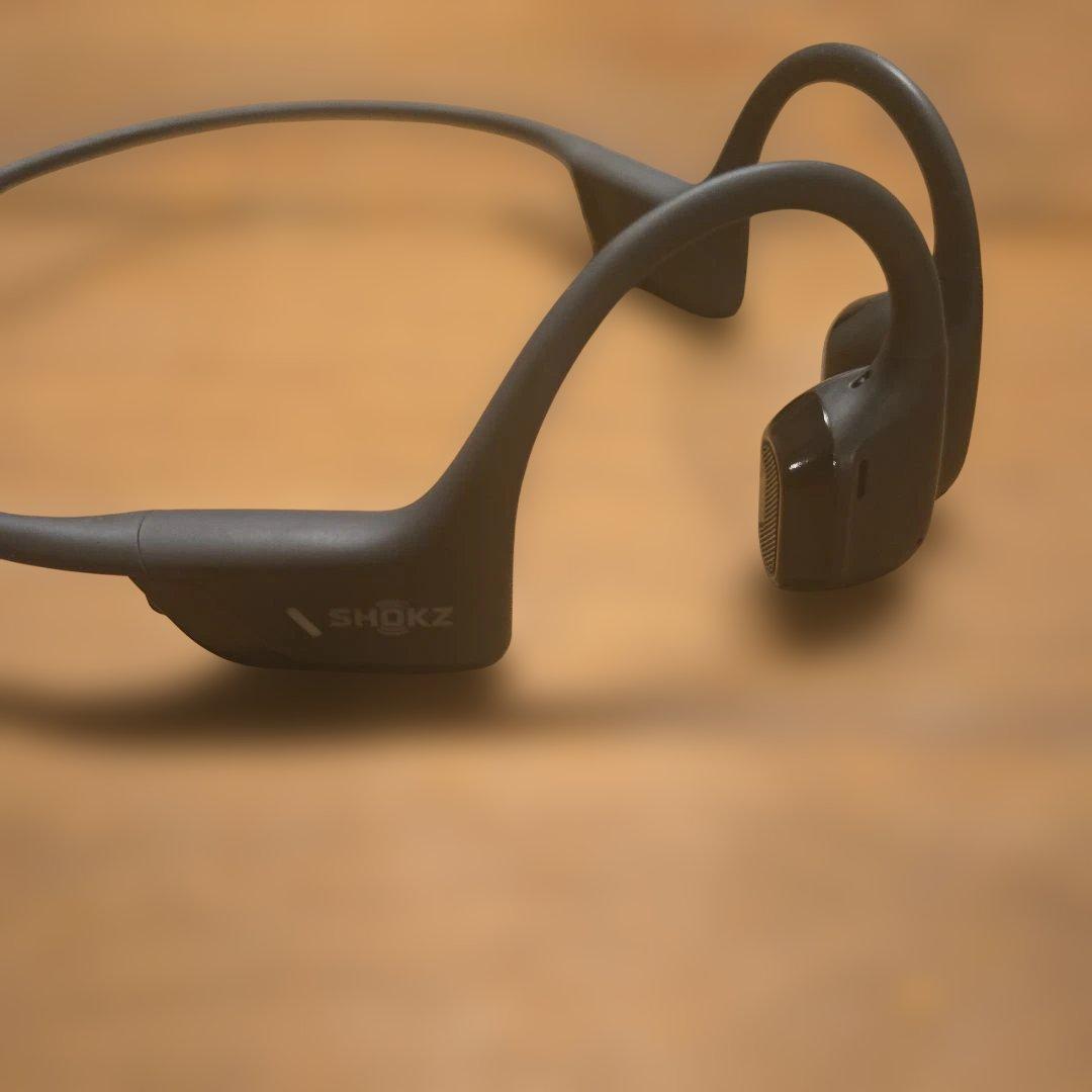 ➂SHOKZ OPENRUN PRO2 骨伝導イヤホン