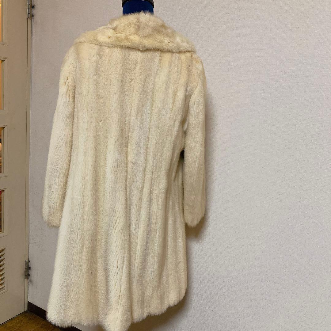 coco0316様　再度お値下げ！ホワイトパールミンク♡リアルファーコート