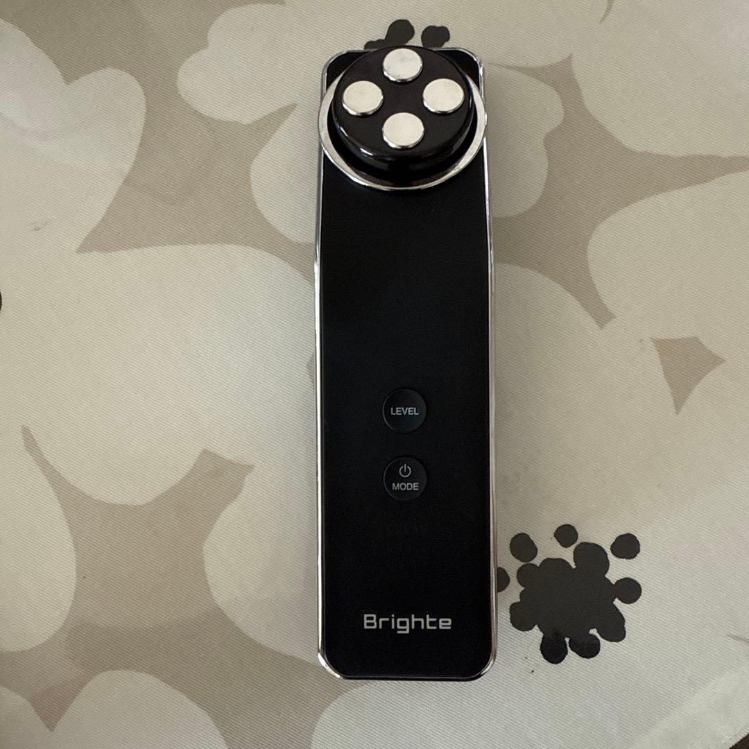 べ*ら様 Brighte 美顔器 エレキリフト