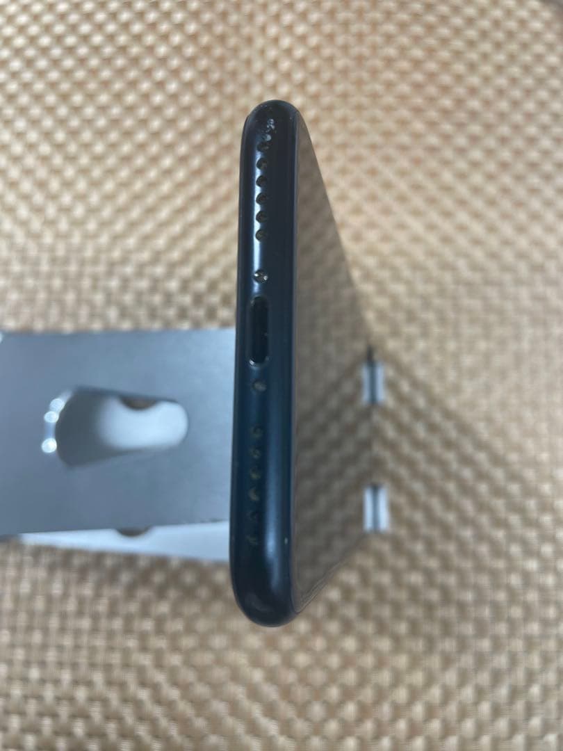 iPhone SE 第3世代 64 GB ミッドナイトSIMフリー【0455】