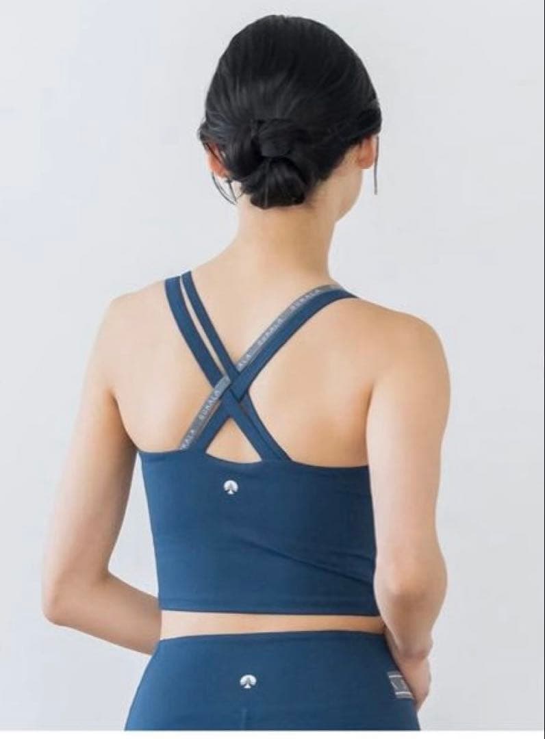 ベーシックロゴブラトップ&サイドベルトトレンカレギンス　Sサイズ