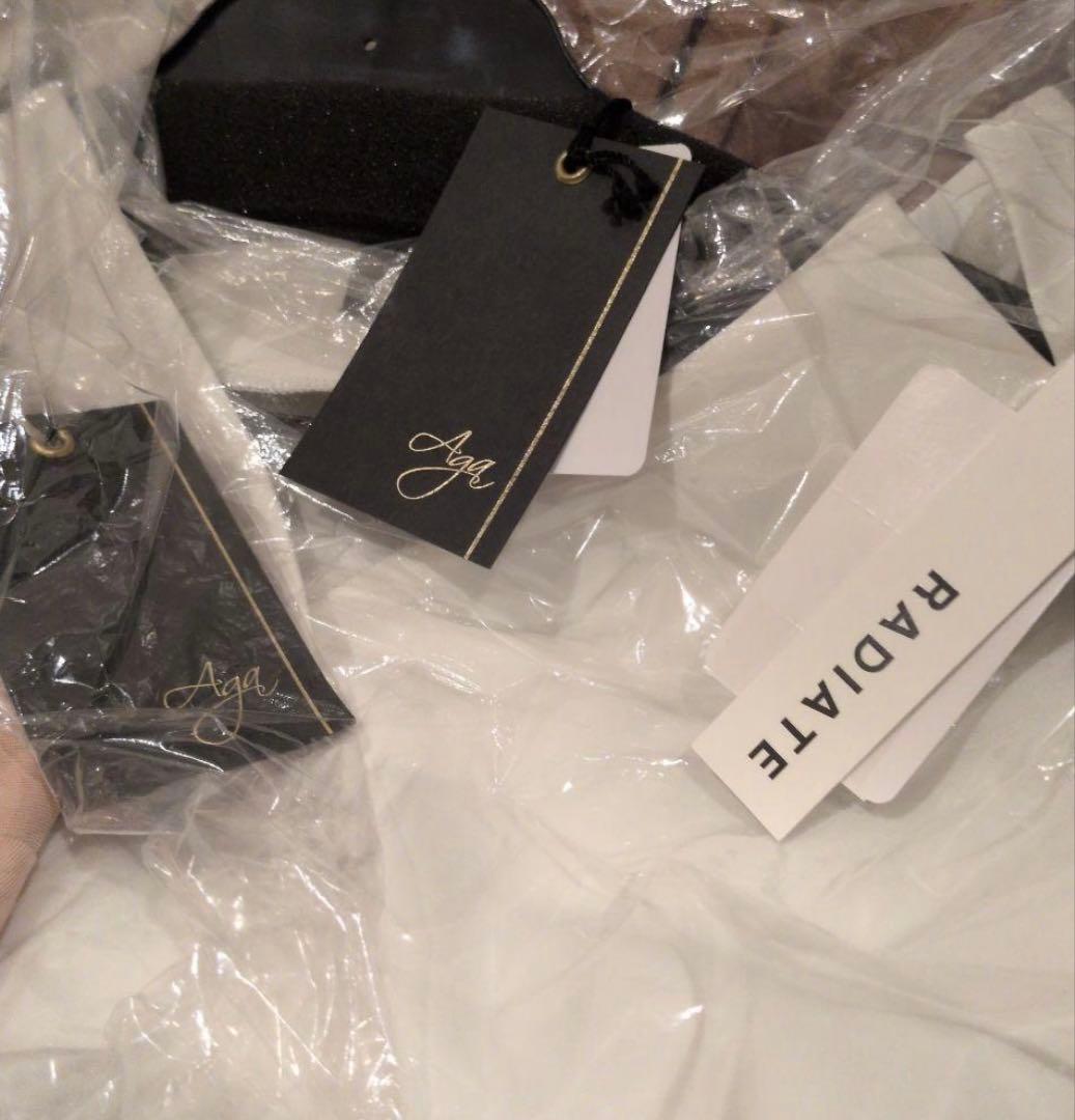 ヤマダヤ　福袋３点セット　コート　ブラウス２枚　合計50800円