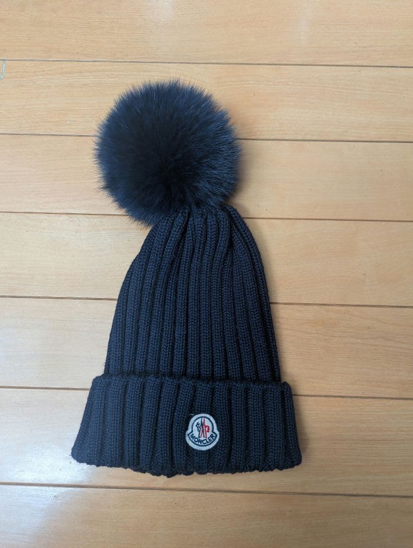 【かおりンゴ】（未使用）MONCLER ネイビー ポンポン付きニット帽