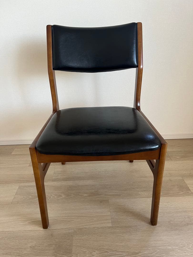 カリモク60 プラス　アームレスダイニングチェア　karimoku