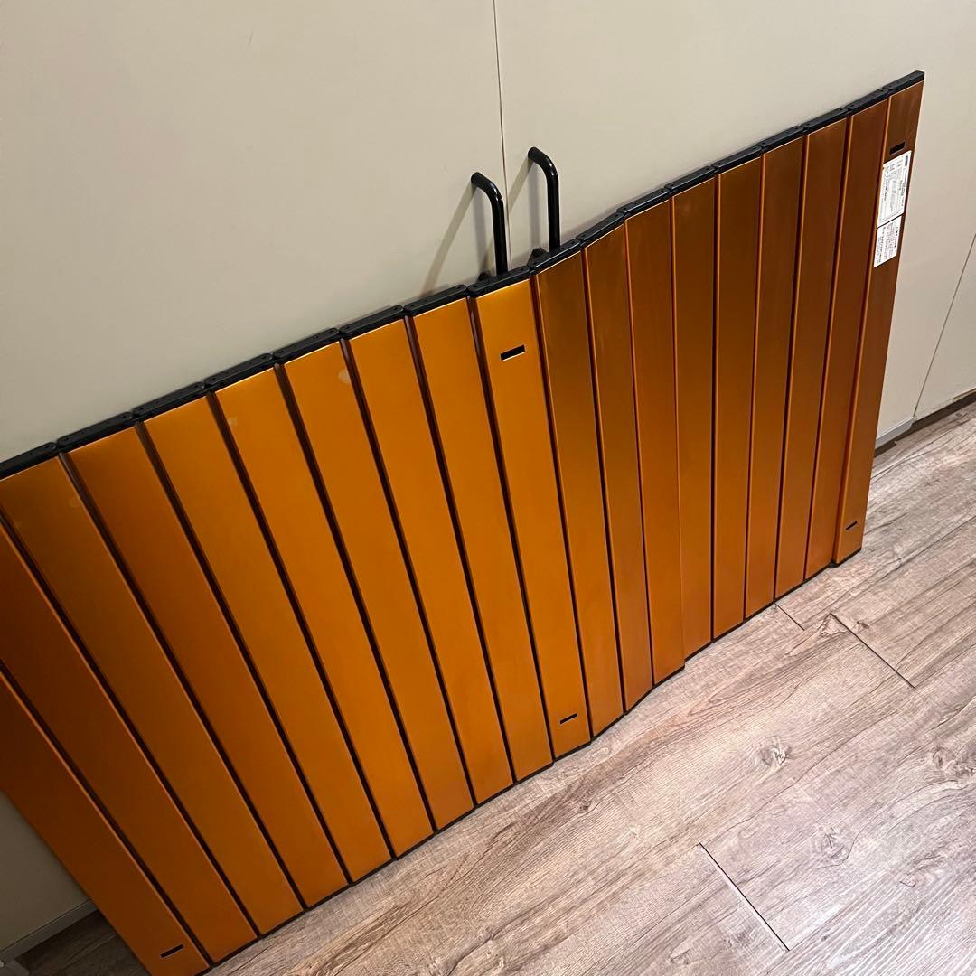 希少品‼️COLEMAN × BEAMS コラボ 限定品オレンジ ステージテーブル