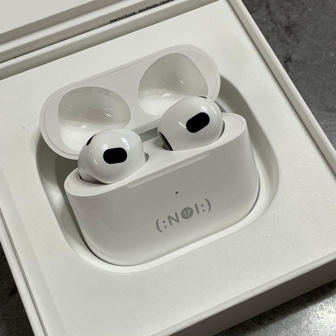 【Apple】AirPods エアポッツ 第3世代 本体 イヤホン純正品