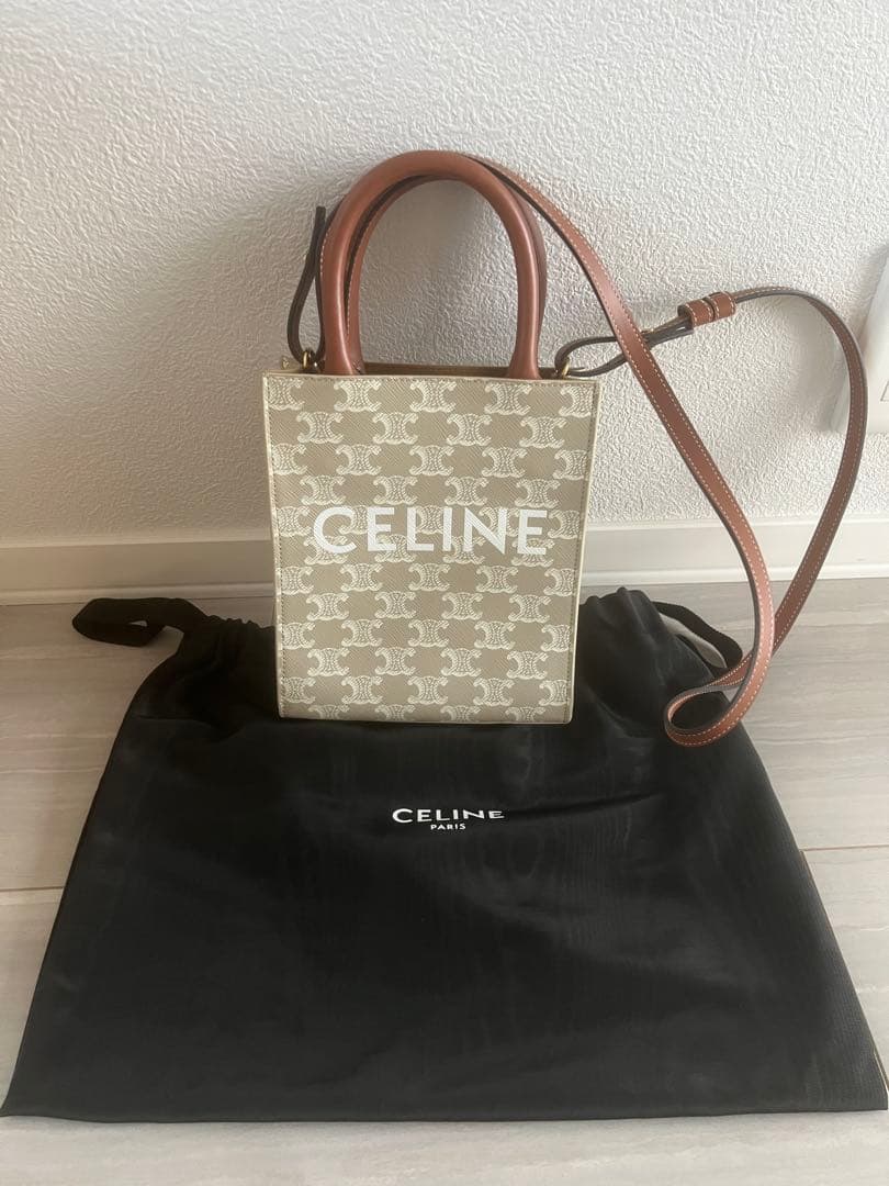 CELINE バーティカルカバ ミニ