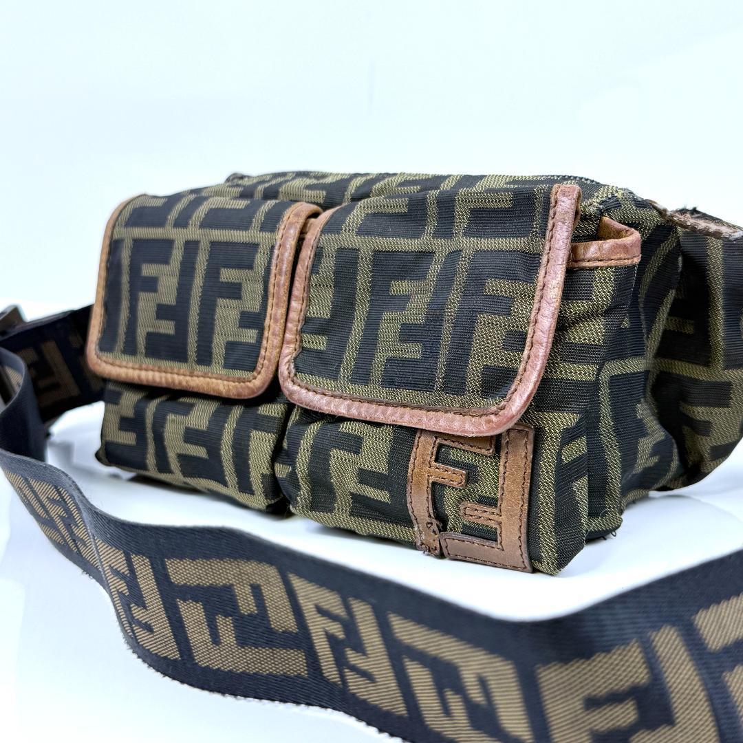 Fendi フェンディ FF柄 ボディバッグ ウエストバッグ ズッカ