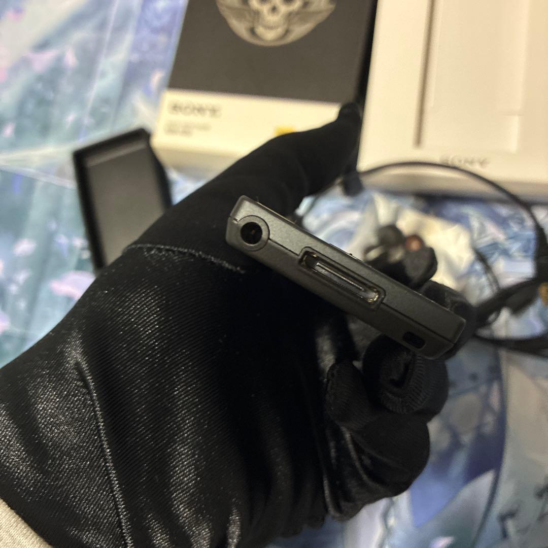 【美品/希少】メタルギア アウターヘブン sony WALKMAN ウォークマン