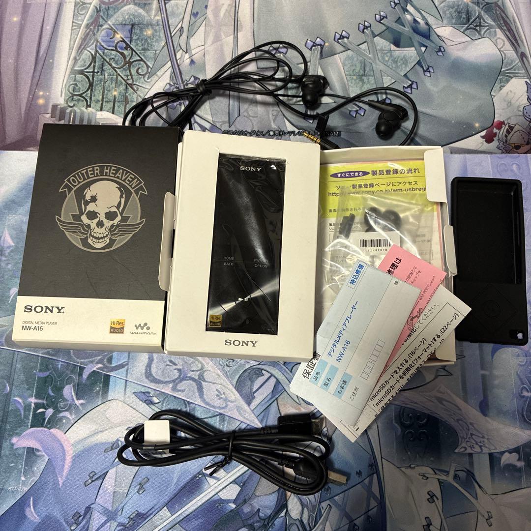 【美品/希少】メタルギア アウターヘブン sony WALKMAN ウォークマン