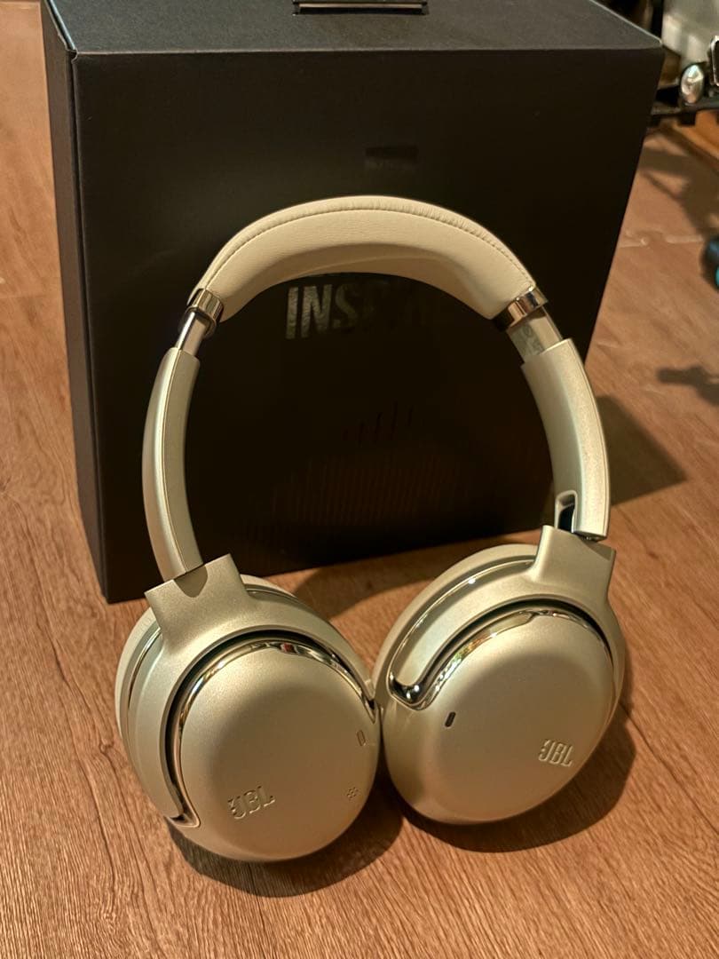 JBL Tour One M2 ワイヤレスヘッドホン シャンパンゴールド