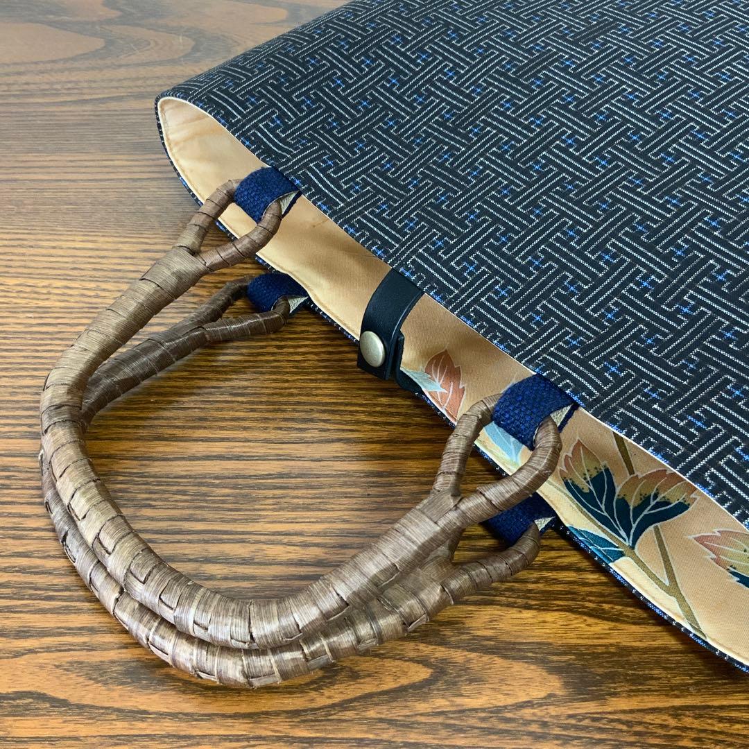 大島紬　秋名バラ青入り12玉　胡桃皮ハンドルバッグ　裏地お花柄の紬