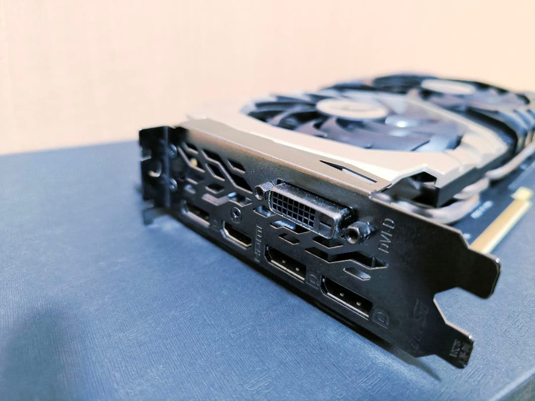 【美品】MSI GTX 1070 Ti Titanium グラフィックボード