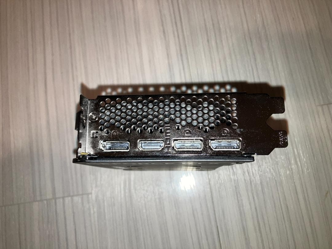 MSI GeForce RTX 4060 VENTUS 2X 本体