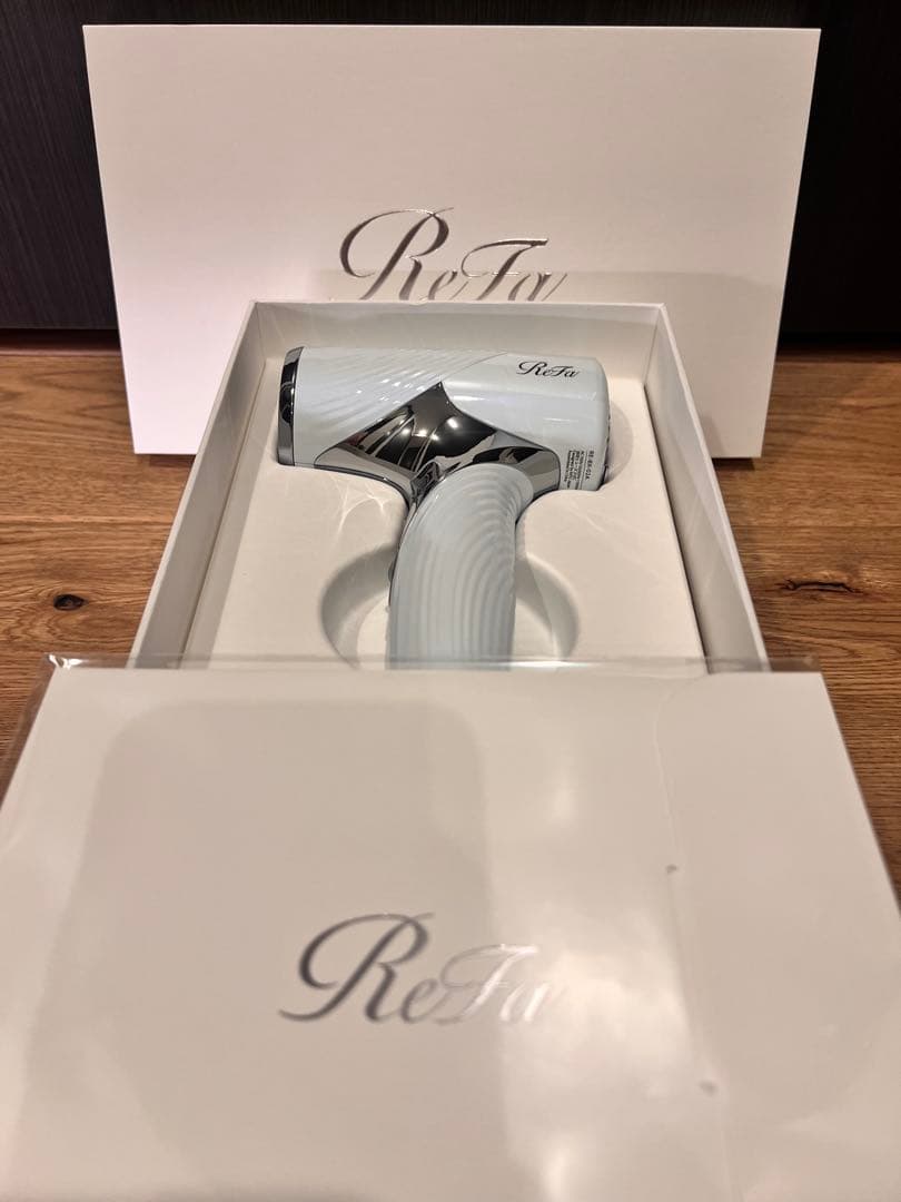 ヘアドライヤー ReFa beautech dryer se White