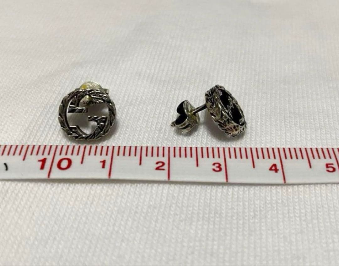 【極美品‼️】インターロッキング ピアス両耳