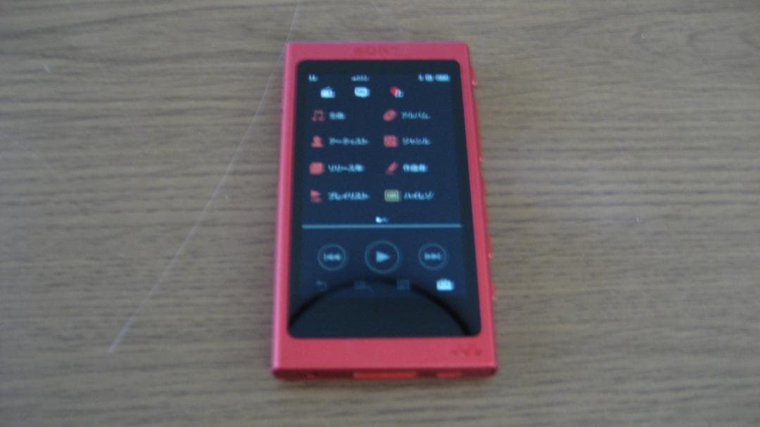 美品　SONY Walkman NW-A35 バッテリー良好 レッド