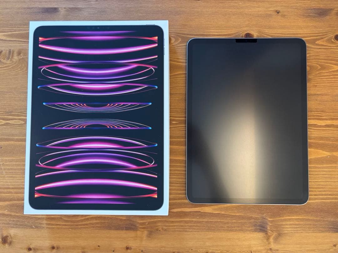 iPadPro11インチ 第4世代 WiFiモデル 256GB