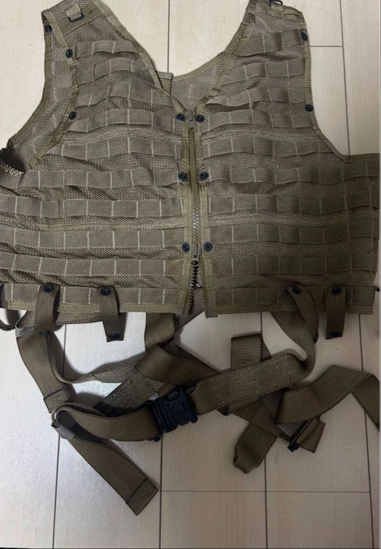 米軍放出品　海軍　サバイバルベスト　パイロット　自衛隊　空軍　サバゲー　自衛隊