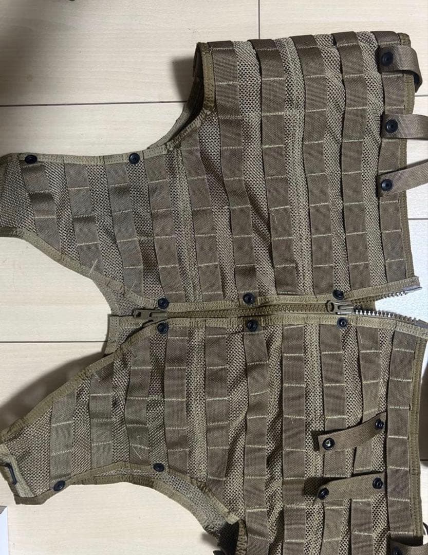 米軍放出品　海軍　サバイバルベスト　パイロット　自衛隊　空軍　サバゲー　自衛隊