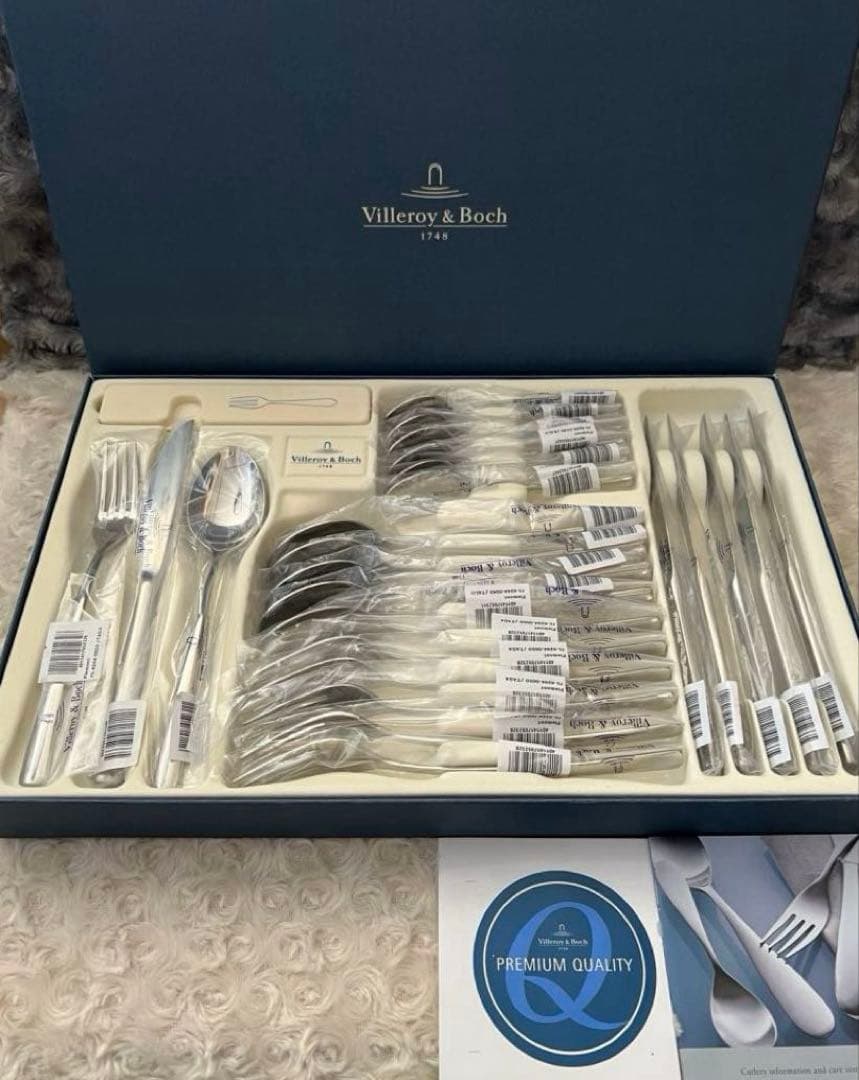 ビレロイ&ボッホ　カトラリーセット　ピエモント　ディナーセット〈30本セット〉