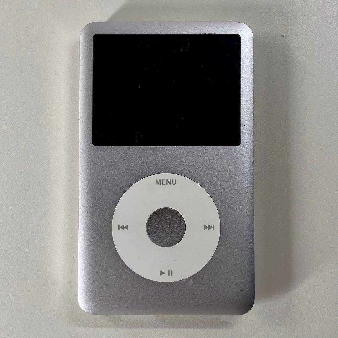 iPod classic クラシック160GB シルバー ジャンク +充電コード