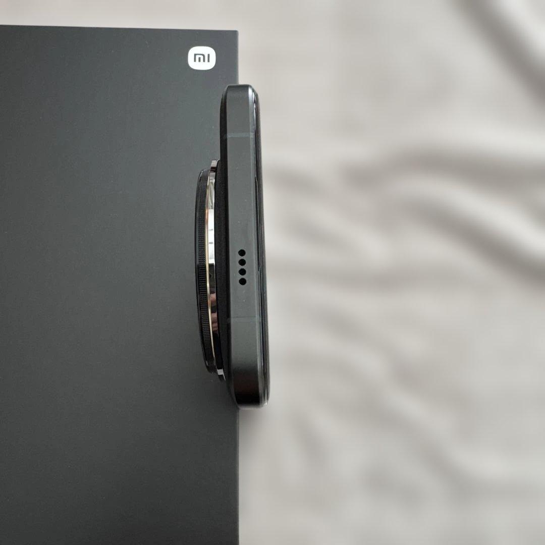 スマートフォン本体 Xiaomi 14 Ultra 12GB 256GB