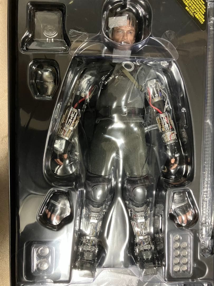 ホットトイズ　アイアンマン　メカテスト