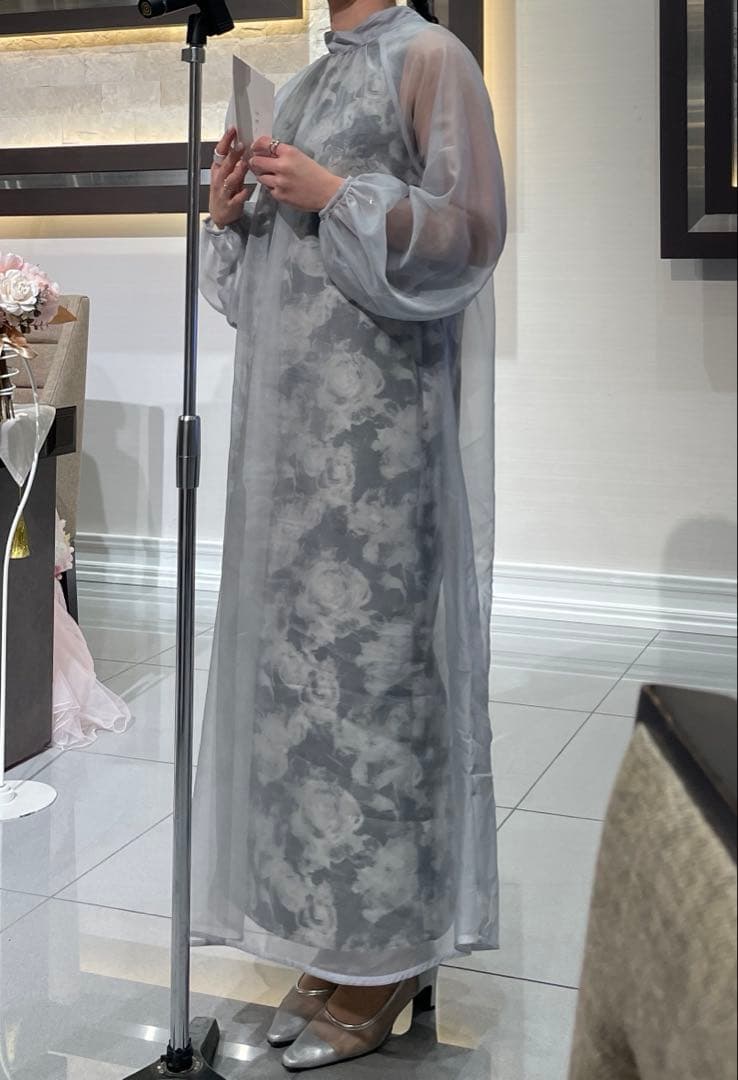 フローラル柄シースルーロングドレス 値下げ可能