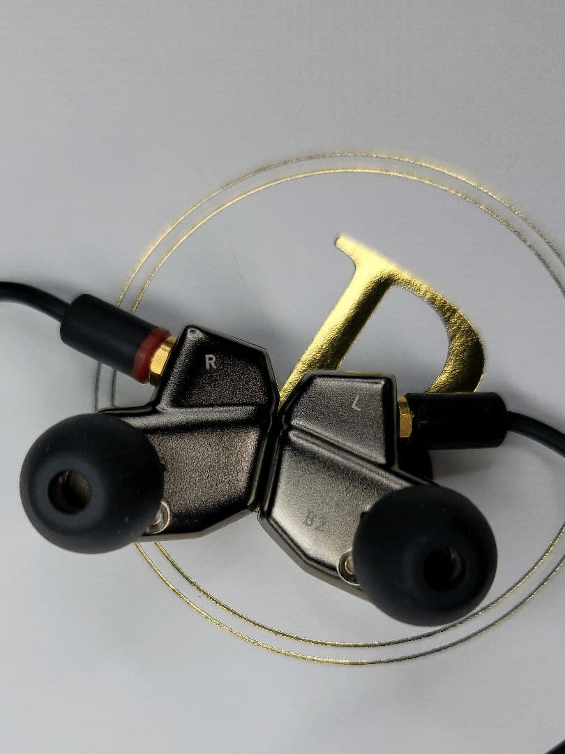 【美品】final B2【FI-B2BSSD】