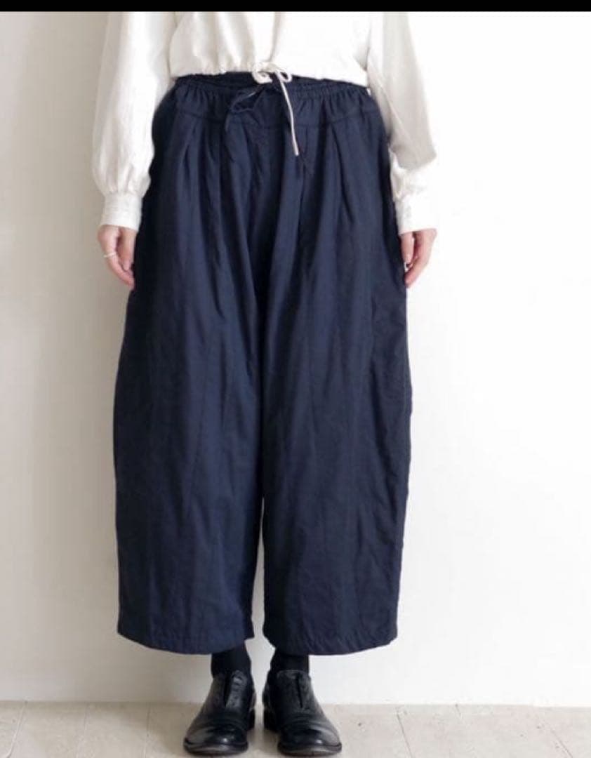 Khadi and co キルトパンツ black