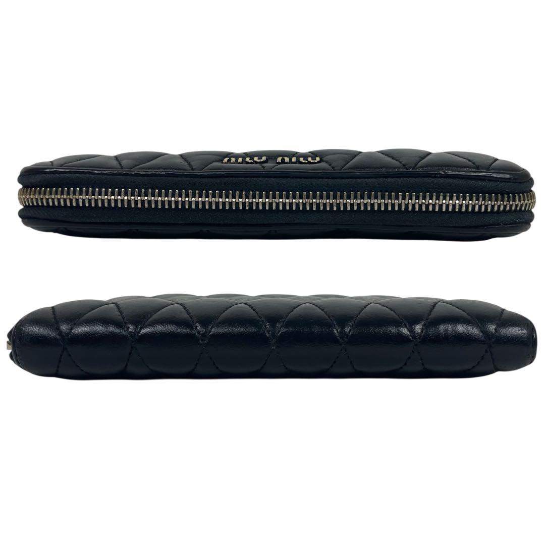 ミュウミュウ　キルティング　長財布　ロゴプレート　レザー　ブラック　希少美品！