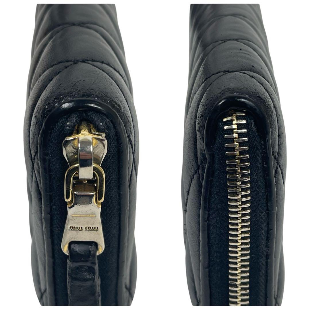 ミュウミュウ　キルティング　長財布　ロゴプレート　レザー　ブラック　希少美品！