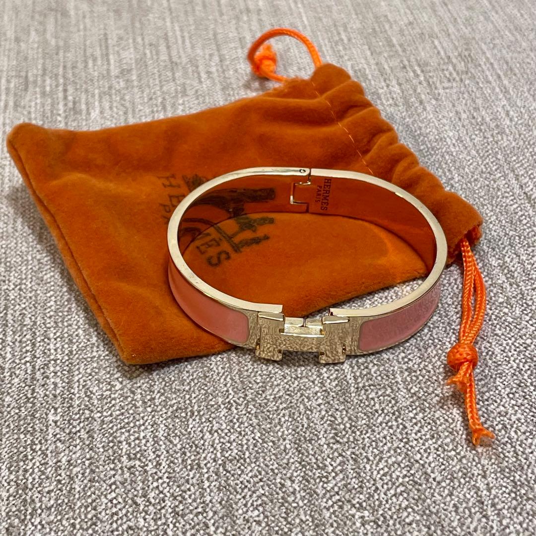 HERMES ピンクバングル