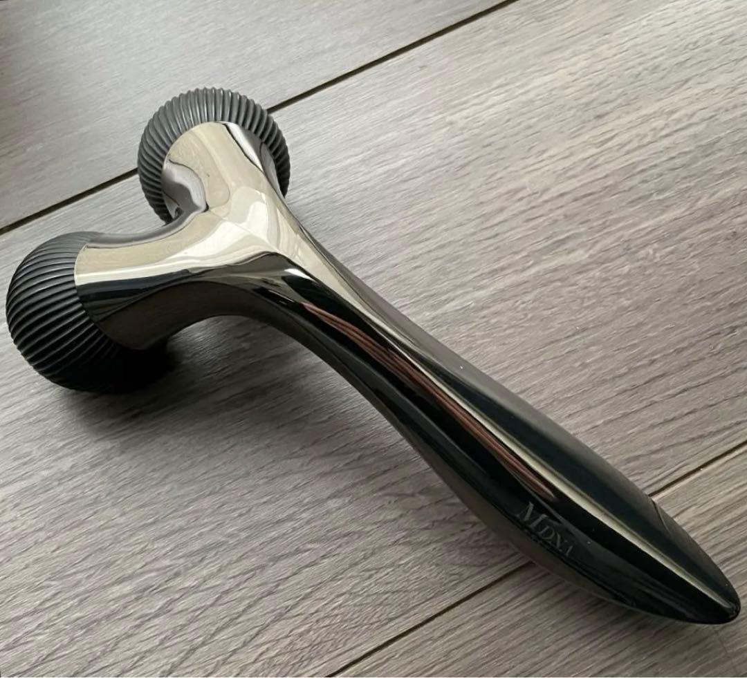 MTG MDNA SKIN オニキス 美容ローラー ブラック